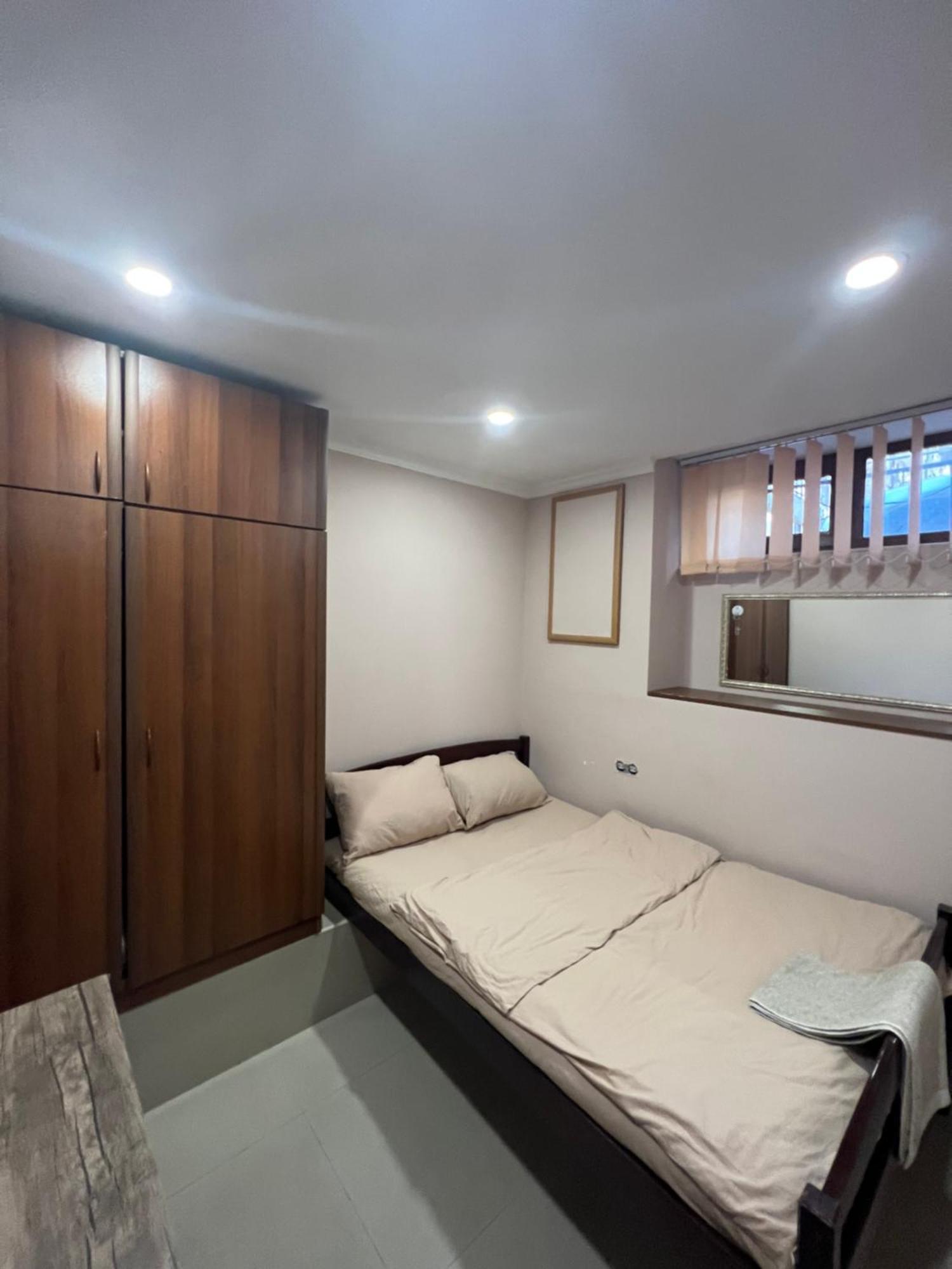 Guest House Northern Avenue Yerevan Exterior photo