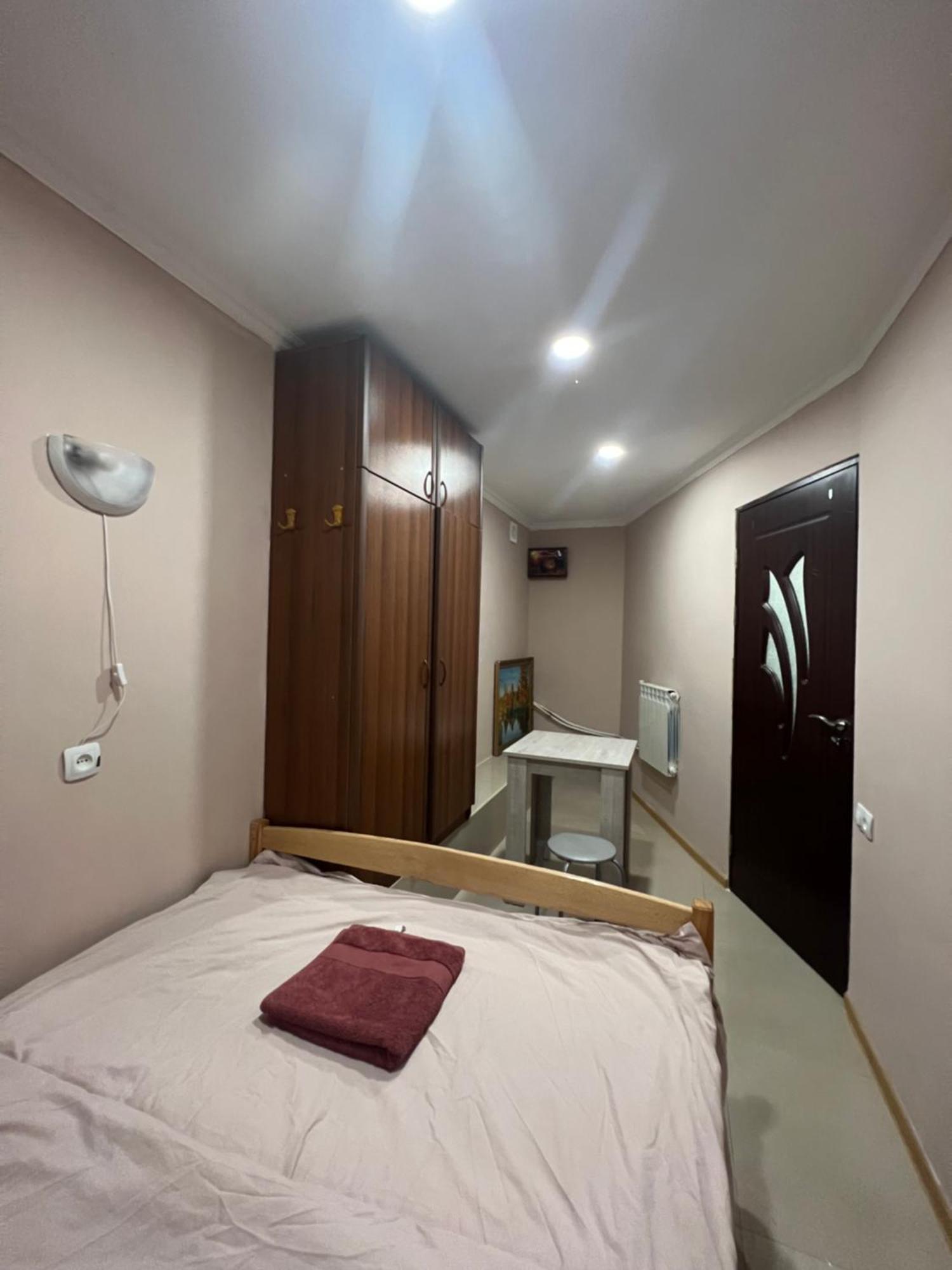 Guest House Northern Avenue Yerevan Exterior photo